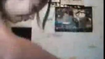 路边剃刮光头视频,一招教你轻松掌握剃刮技巧