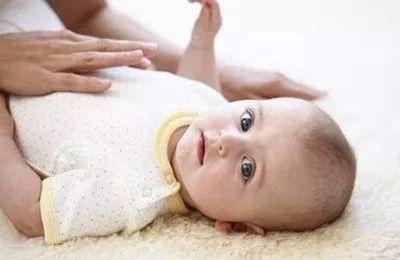 婴儿捏脊手法视频,轻松掌握宝宝健康成长的秘诀