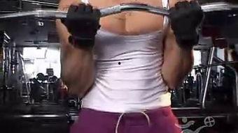 健身视频网,打造您的私人健身教练，轻松塑形之旅